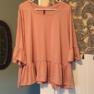 Flowy light pink top